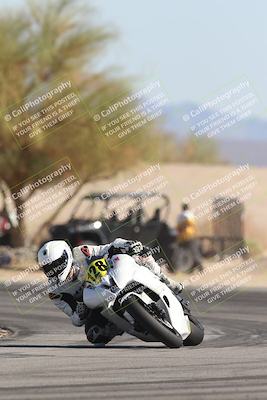 media/Nov-01-2025-CVMA (Sat) [[fc0f7531b8]]/Race 9-Amateur Supersport Middleweight/
